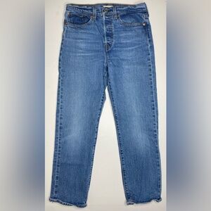 Levi’s Premium Wedgie Straight Med Wash Jeans Sz 27